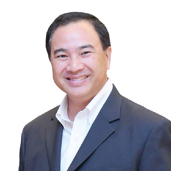 Kalin Sarasin, Chairman, The Thai Chamber of Commerce and Board of Trade of Thailand